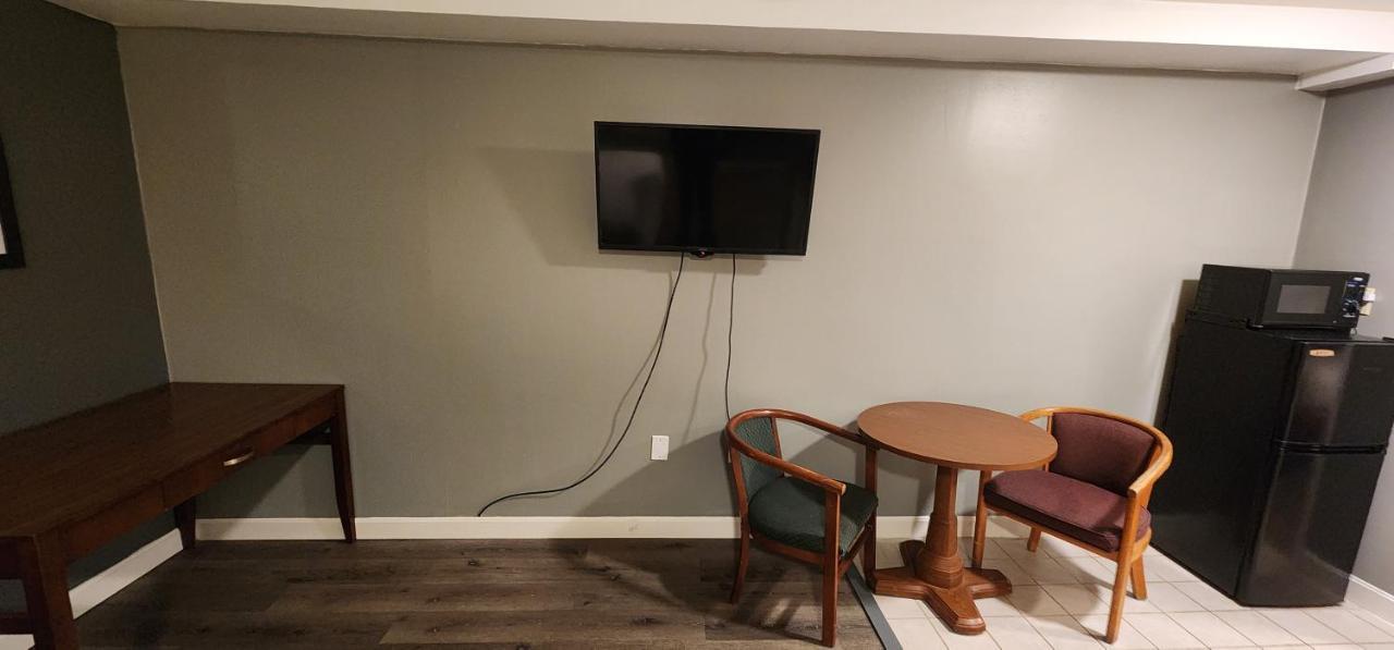 Nashoba Valley Inn & Suites Ayer Zewnętrze zdjęcie