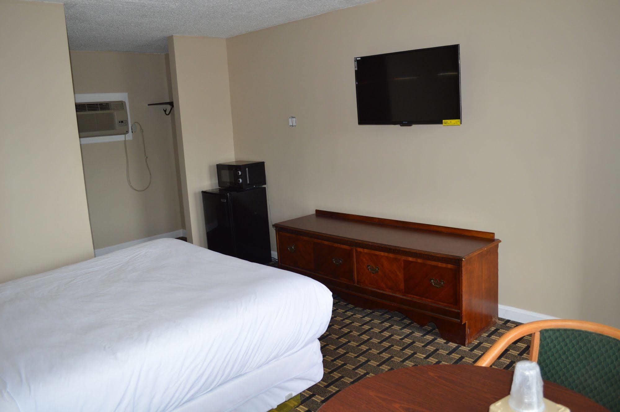 Nashoba Valley Inn & Suites Ayer Zewnętrze zdjęcie
